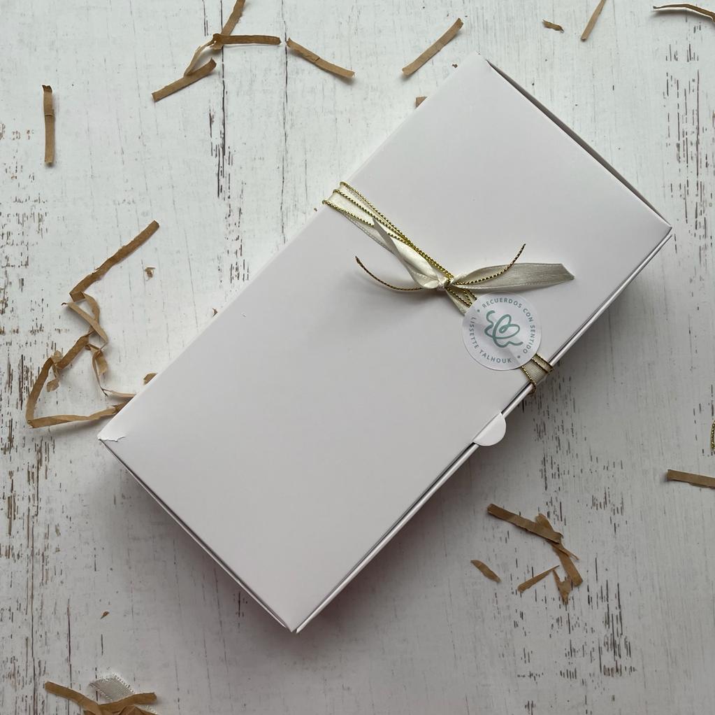 Protección de Hogar Virgen de los Rayos ⚡️ Borla Lana - Imagen 6