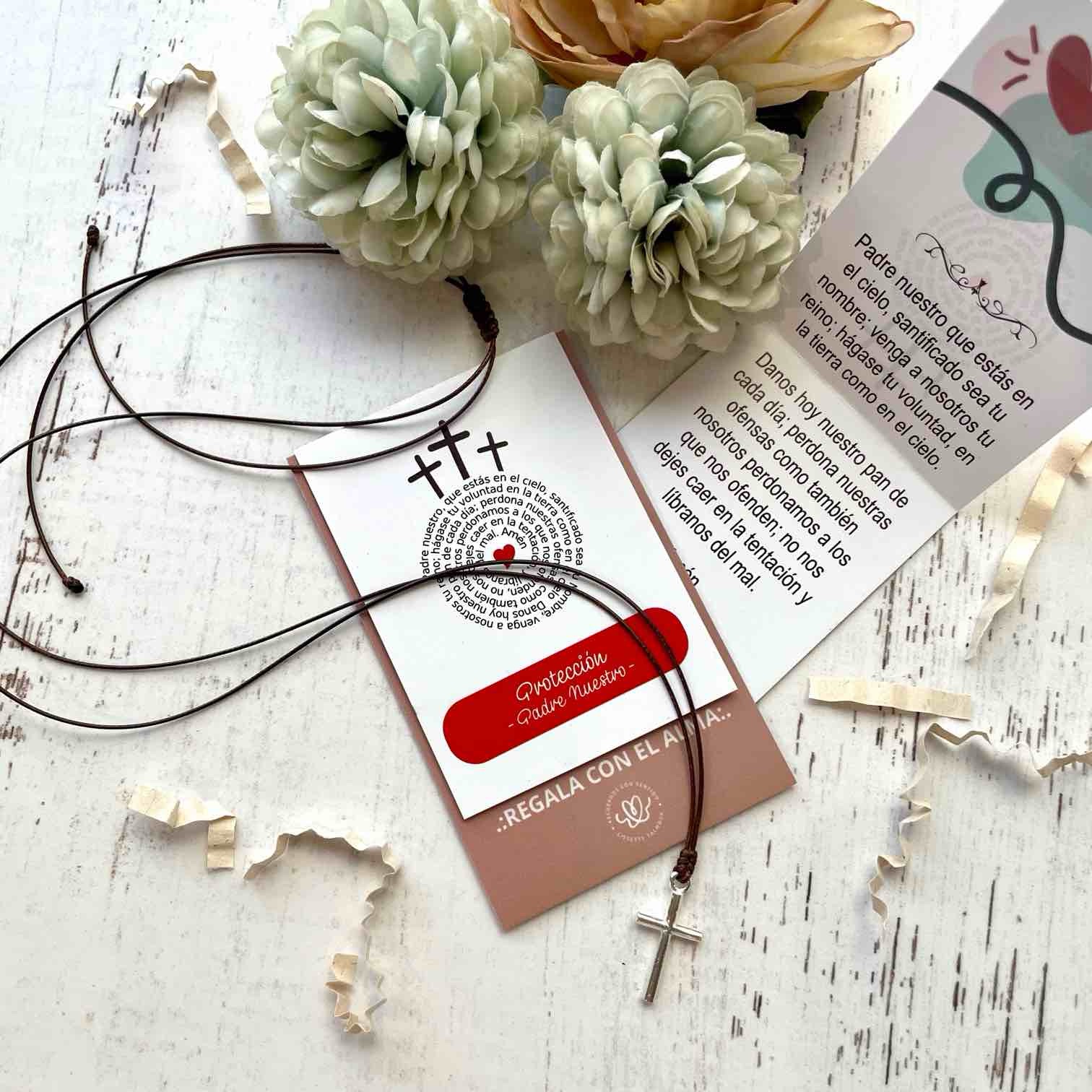 Collar Cruz hilo ajustable P925