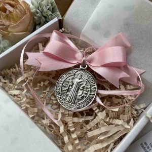 Medalla San Benito Protección - Rosado